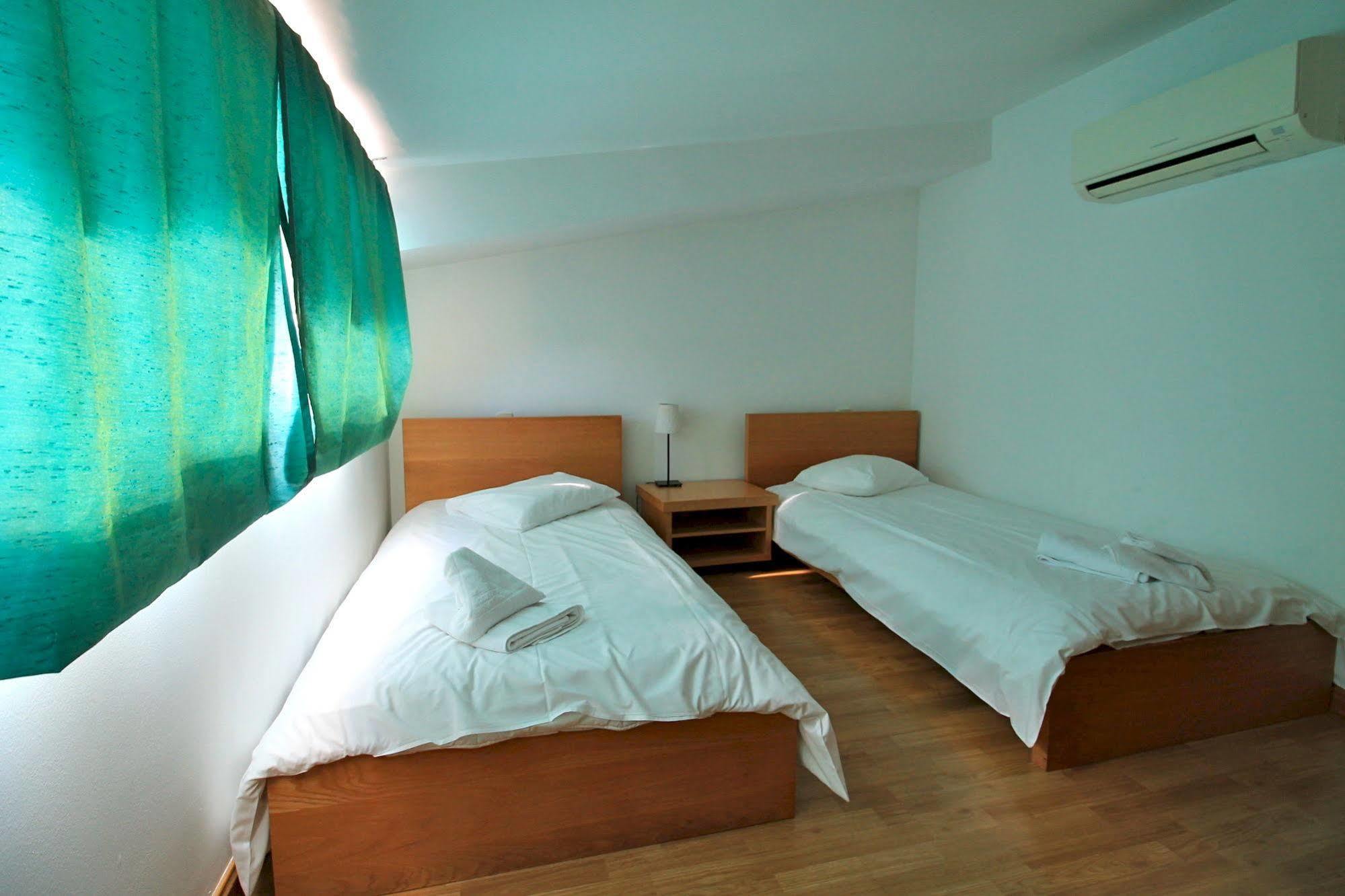 Prado Apartments Madrid Exterior foto