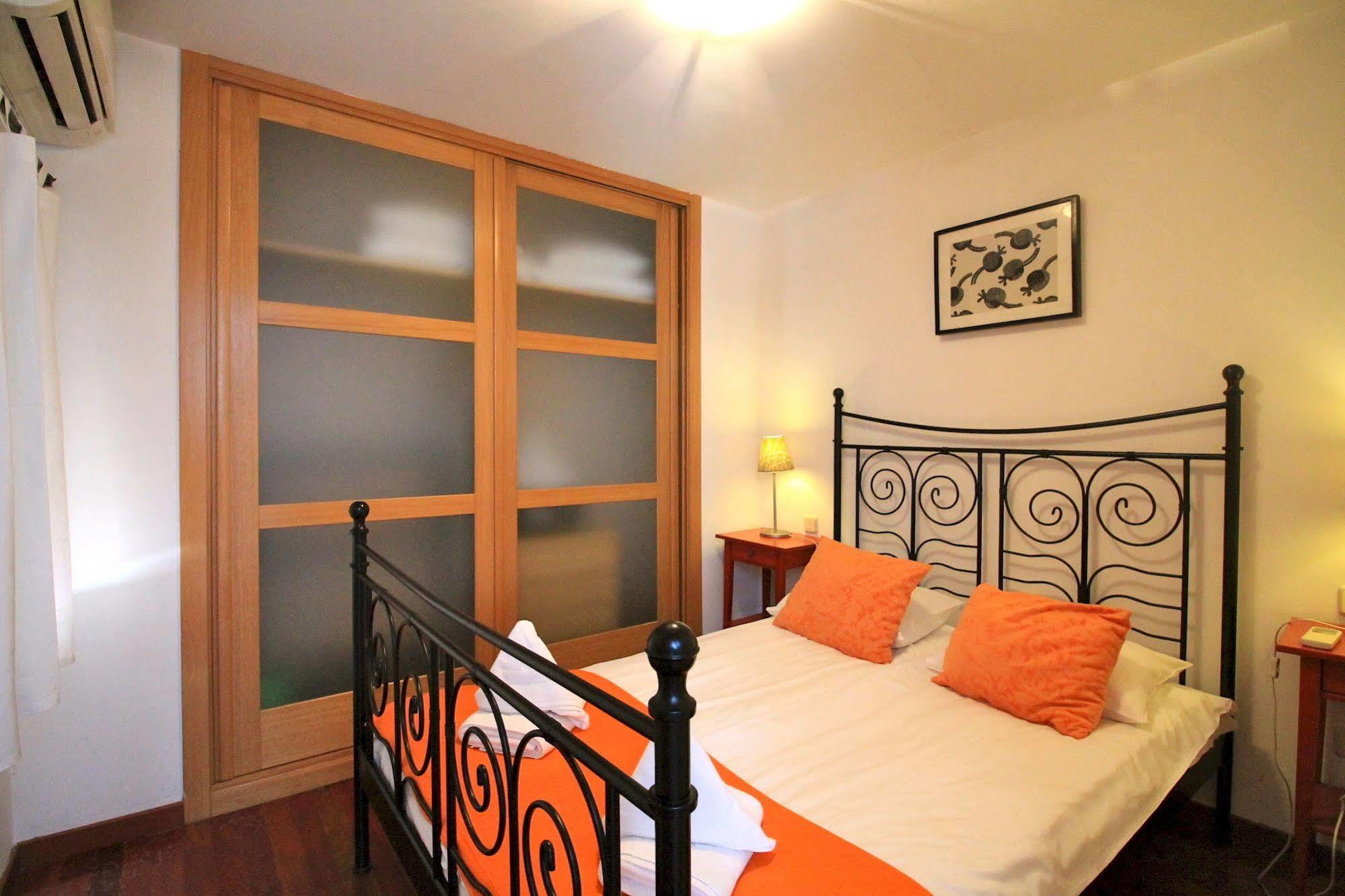 Prado Apartments Madrid Exterior foto